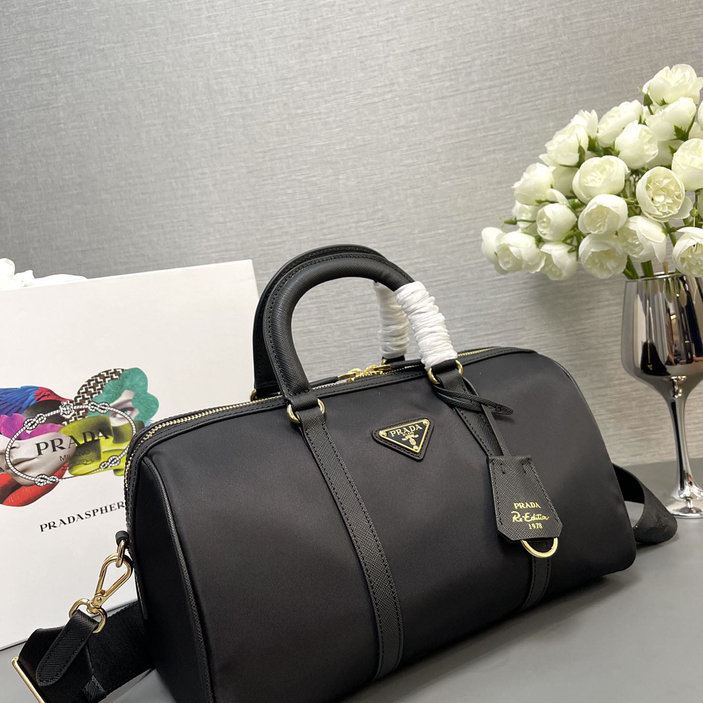 Pra*a top handle bags